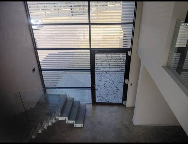 4 BEDROOM HOUSE FOR SALE IN LANSERIA